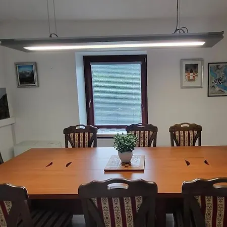 Caissa - Spacious House In Quiet Location Tolmin